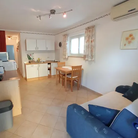 Apartment Mediterran